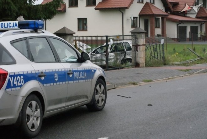 Wypadek na ul. Ławskiej - zdjęcie #3 - eOstroleka.pl