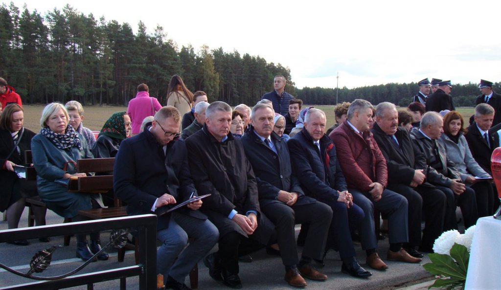Pusta Noc i 75. rocznica pacyfikacji wsi Bandysie [06.10.2019] - zdjęcie #18 - eOstroleka.pl