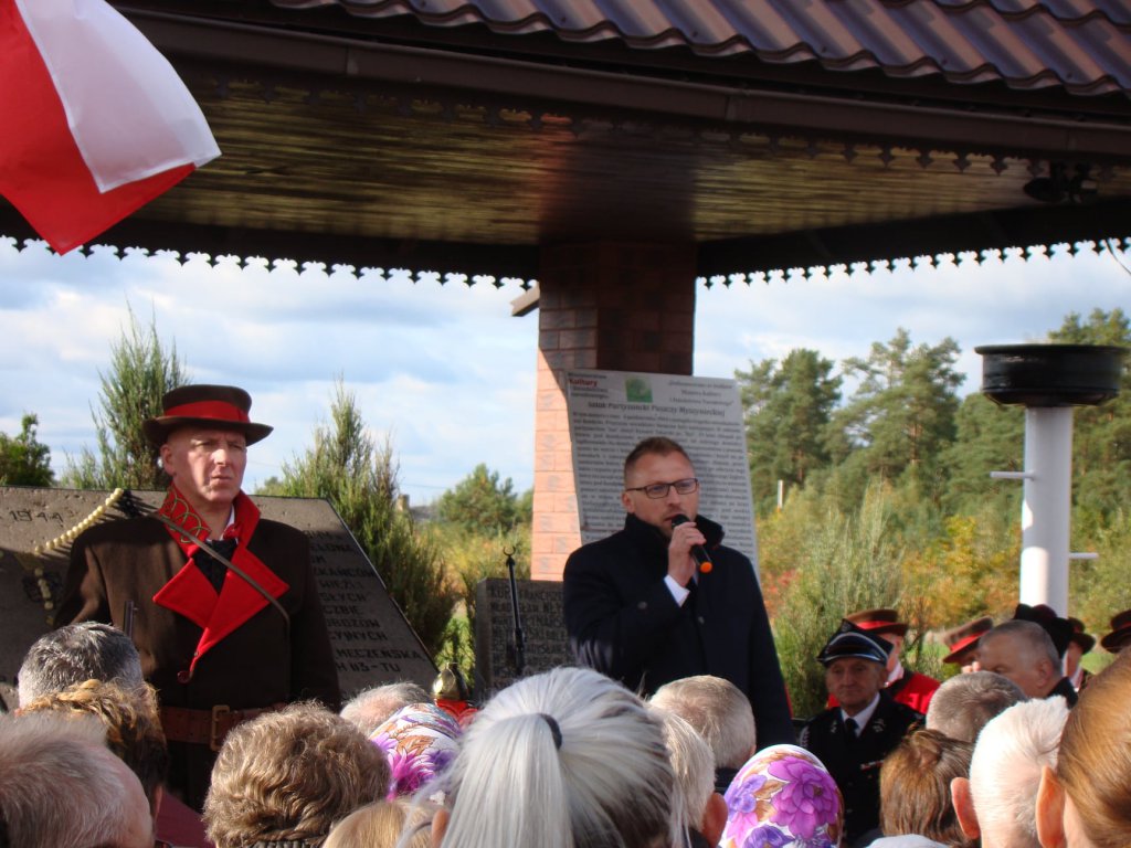 Pusta Noc i 75. rocznica pacyfikacji wsi Bandysie [06.10.2019] - zdjęcie #7 - eOstroleka.pl