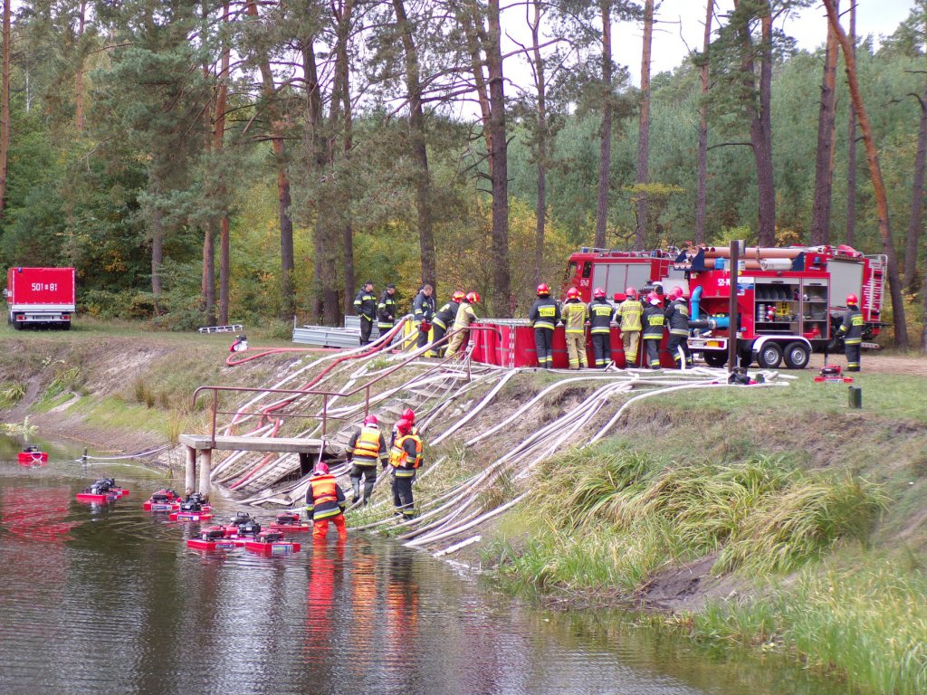 Strażackie manewry w Przystani pod Ostrołęką [07.10.2019] - zdjęcie #11 - eOstroleka.pl