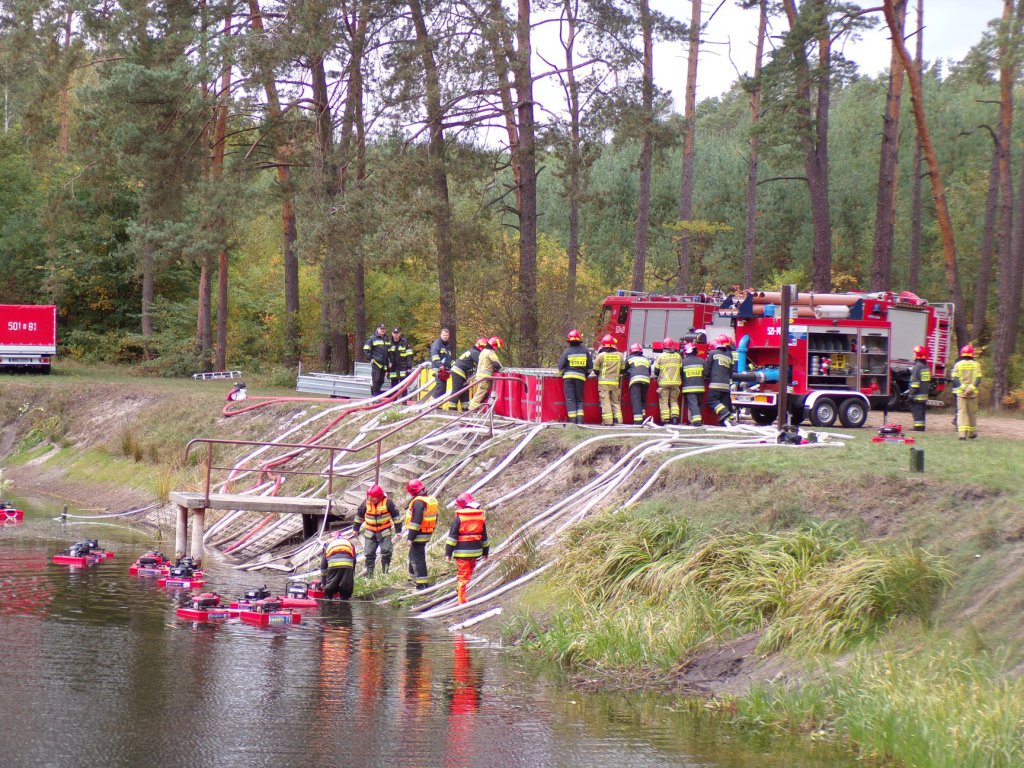 Strażackie manewry w Przystani pod Ostrołęką [07.10.2019] - zdjęcie #6 - eOstroleka.pl