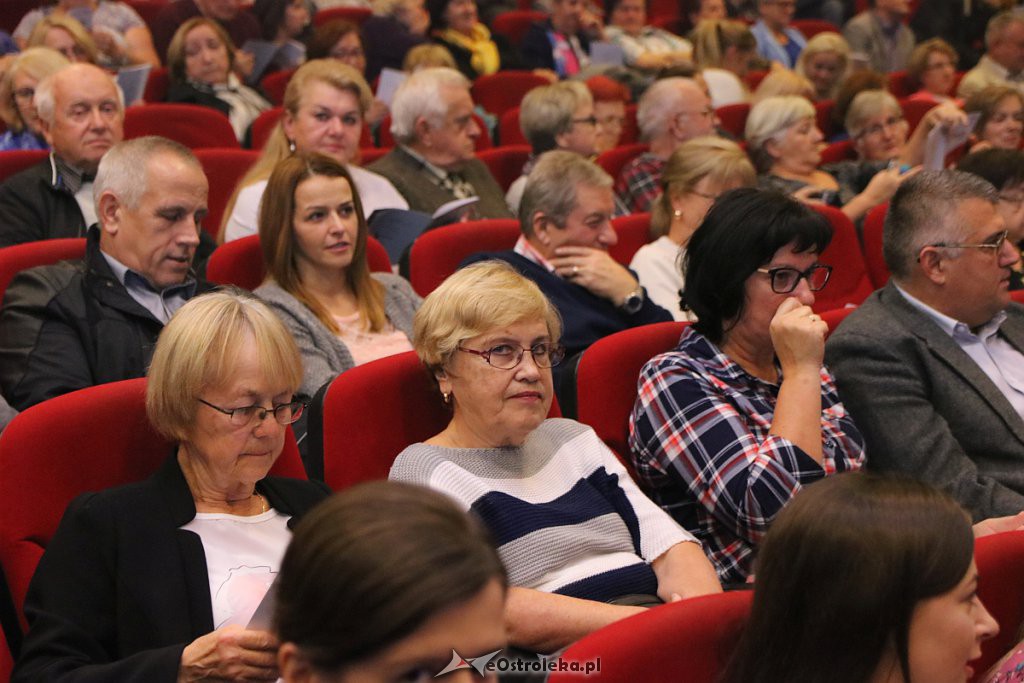 Koncert „Mazowsze w sercu Wolnej Niepodległej” w OCK [09.10.2019] - zdjęcie #11 - eOstroleka.pl