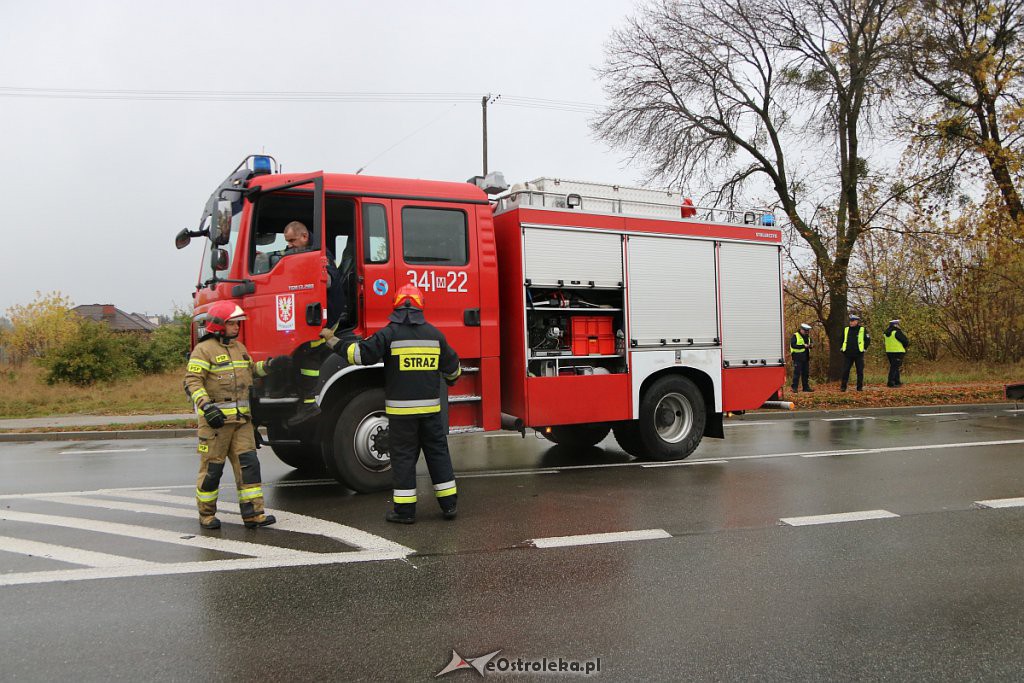 Wypadek na Warszawskiej w Ostrołęce [10.10.2019] - zdjęcie #16 - eOstroleka.pl