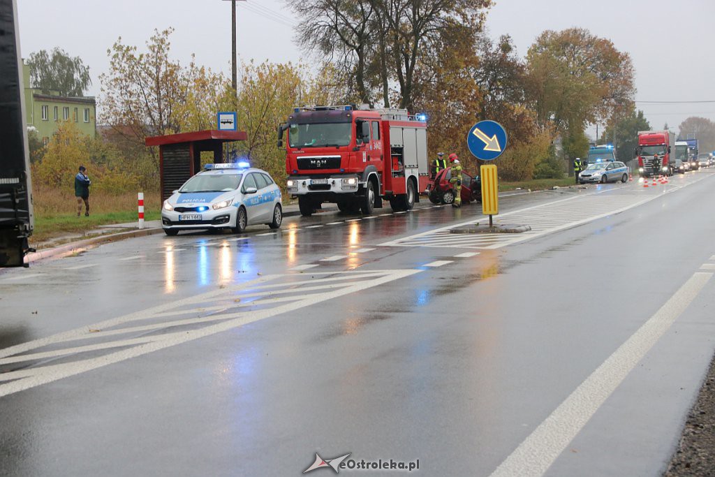 Wypadek na Warszawskiej w Ostrołęce [10.10.2019] - zdjęcie #24 - eOstroleka.pl