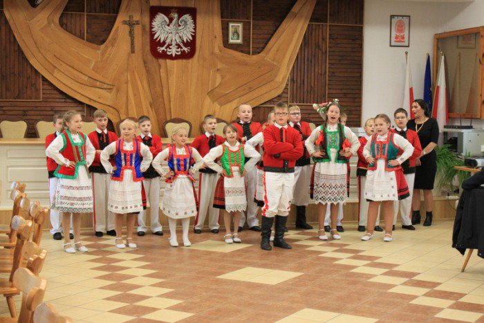 Myszyniec: Wręczono medale za długoletnie pożycie małżeńskie [ZDJĘCIA] - zdjęcie #1 - eOstroleka.pl