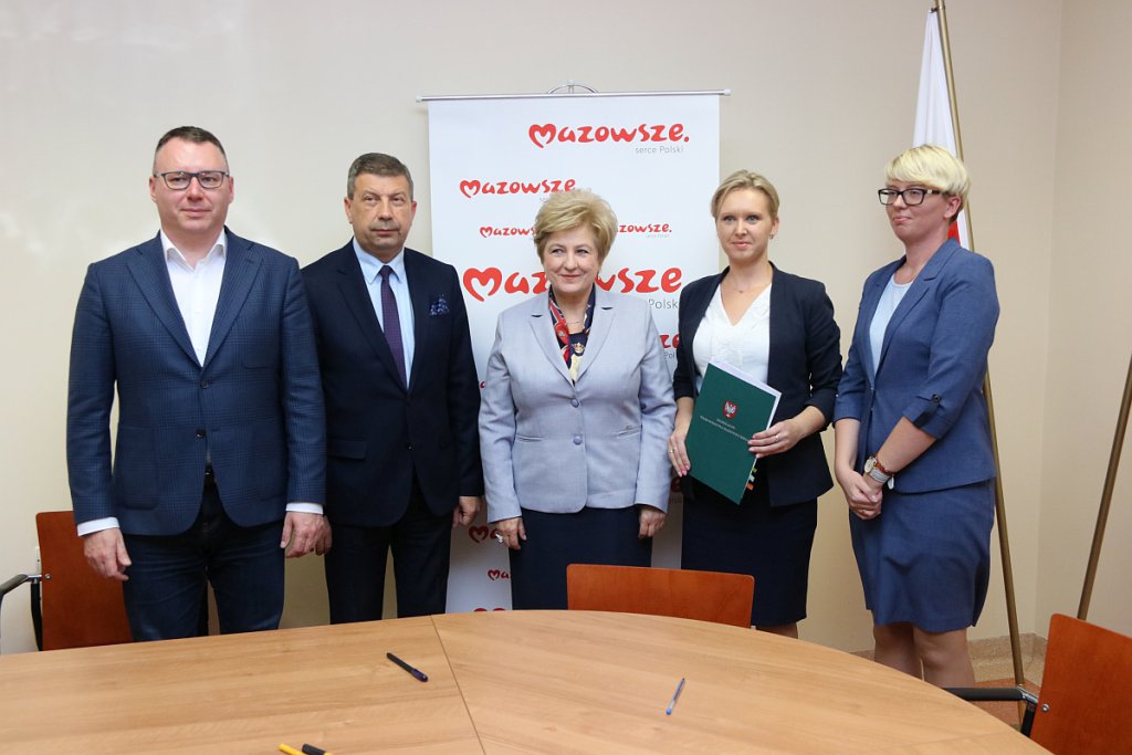 Ponad pół miliona na pracownie informatyczne i językowe dla subregionu ostrołęckiego [10.10.2019] - zdjęcie #8 - eOstroleka.pl