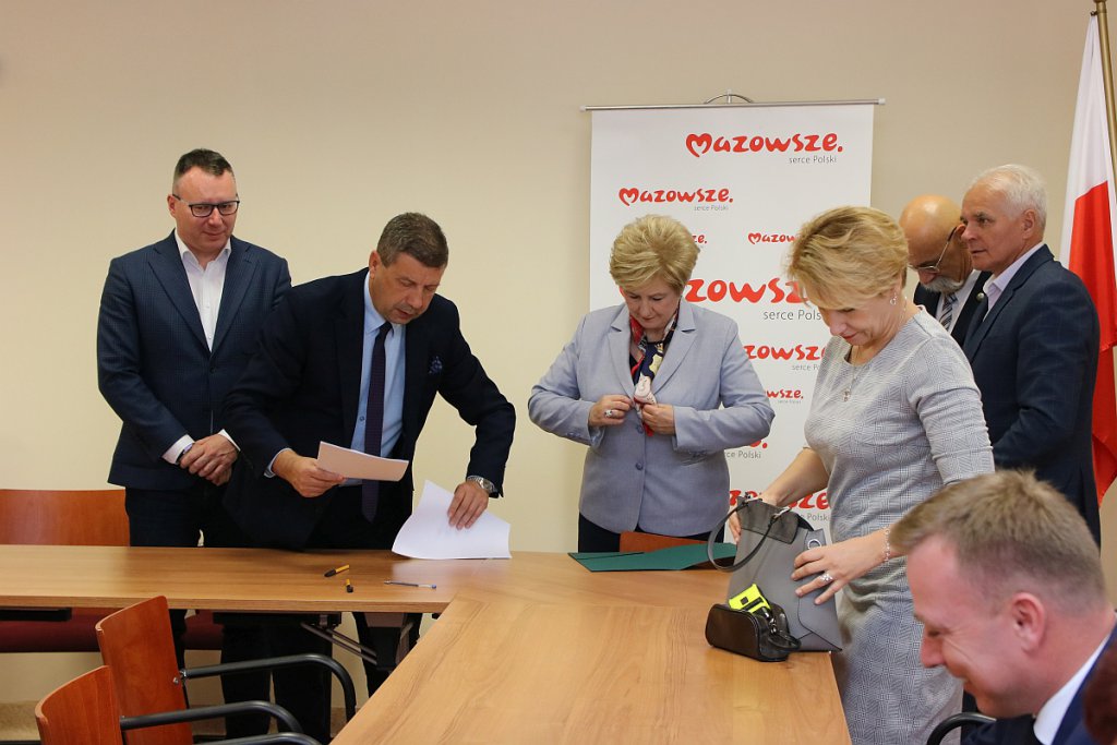 Ponad pół miliona na pracownie informatyczne i językowe dla subregionu ostrołęckiego [10.10.2019] - zdjęcie #6 - eOstroleka.pl