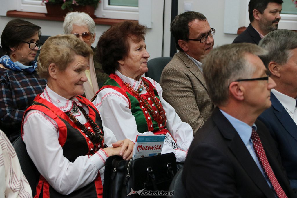 80. urodziny Henryka Gadomskiego [10.10.2019] - zdjęcie #60 - eOstroleka.pl