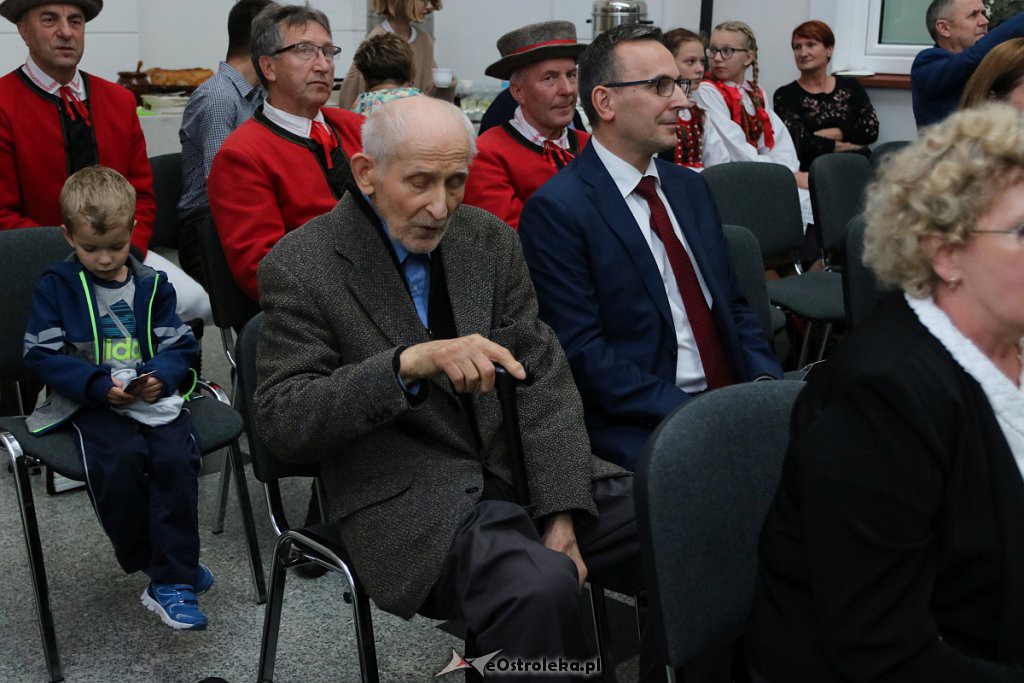 80. urodziny Henryka Gadomskiego [10.10.2019] - zdjęcie #27 - eOstroleka.pl