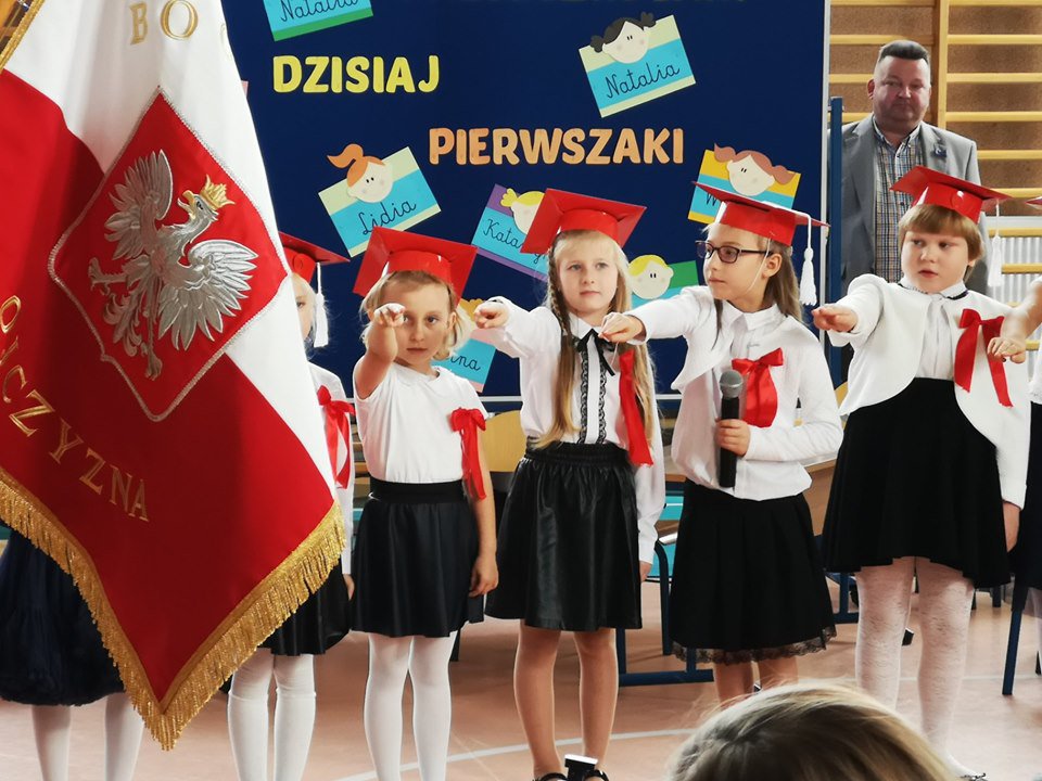 Uroczystości z okazji Dnia Edukacji Narodowej w gminie Rzekuń [11.10.2019] - zdjęcie #12 - eOstroleka.pl