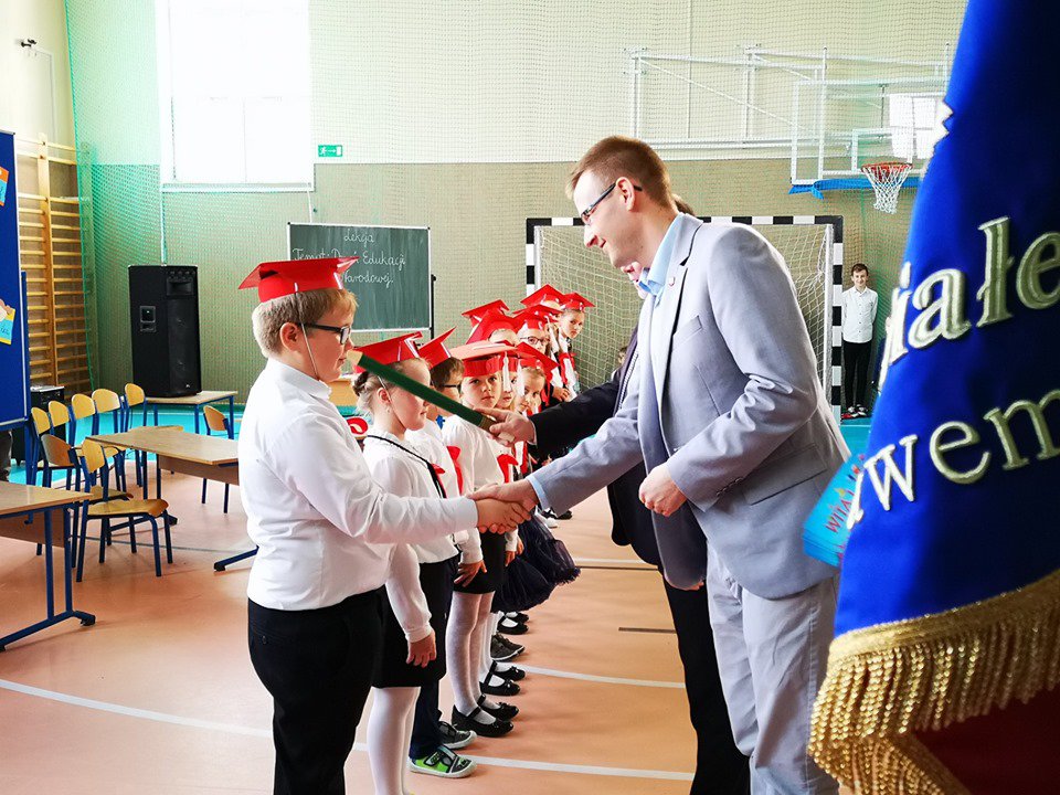 Uroczystości z okazji Dnia Edukacji Narodowej w gminie Rzekuń [11.10.2019] - zdjęcie #16 - eOstroleka.pl