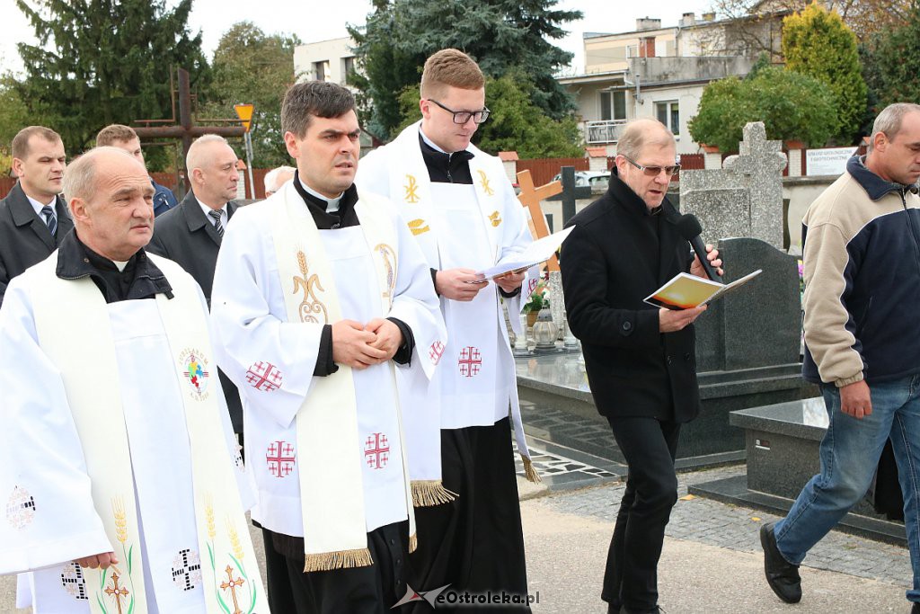 Pogrzeb Dzieci Utraconych na ostrołęckim cmentarzu [12.10.2019] - zdjęcie #2 - eOstroleka.pl