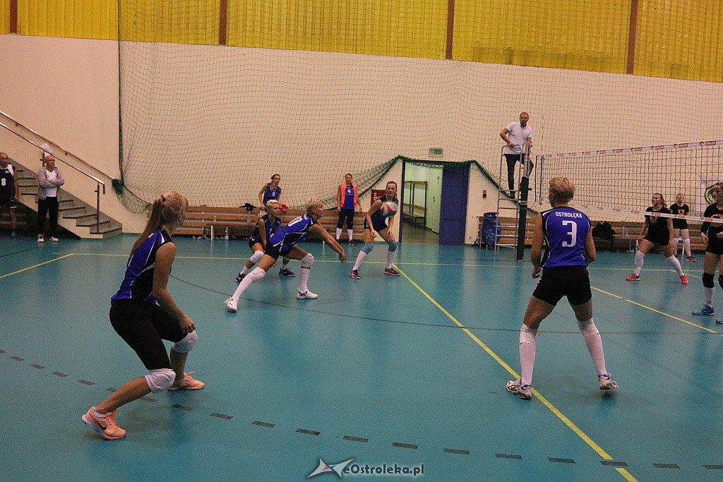 Kurpie Volleyball - drugi dzień turnieju [12.10.2019] - zdjęcie #21 - eOstroleka.pl