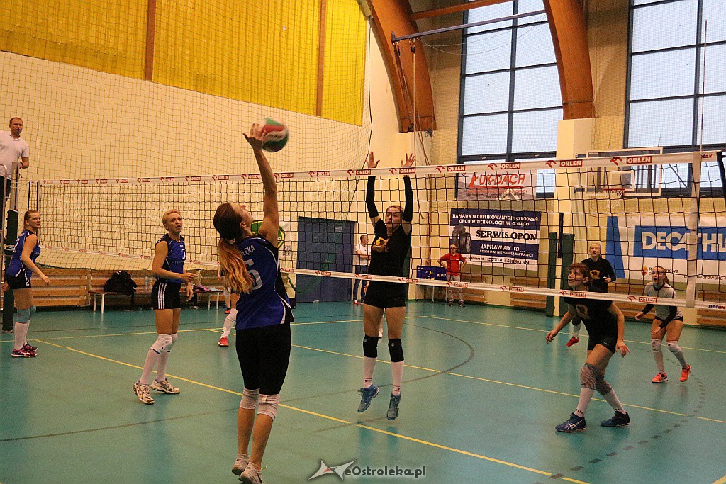 Kurpie Volleyball - drugi dzień turnieju [12.10.2019] - zdjęcie #32 - eOstroleka.pl