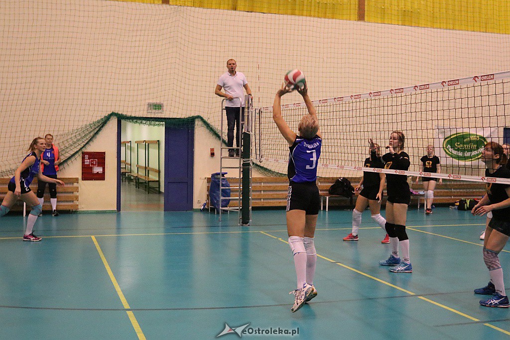 Kurpie Volleyball - drugi dzień turnieju [12.10.2019] - zdjęcie #33 - eOstroleka.pl