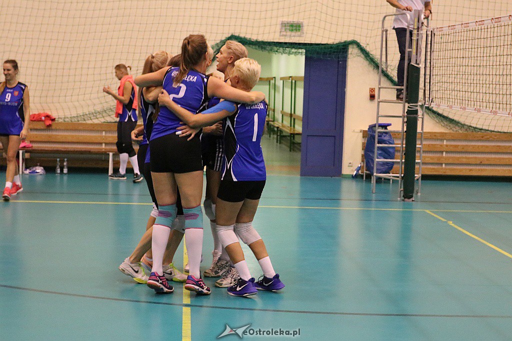 Kurpie Volleyball - drugi dzień turnieju [12.10.2019] - zdjęcie #36 - eOstroleka.pl