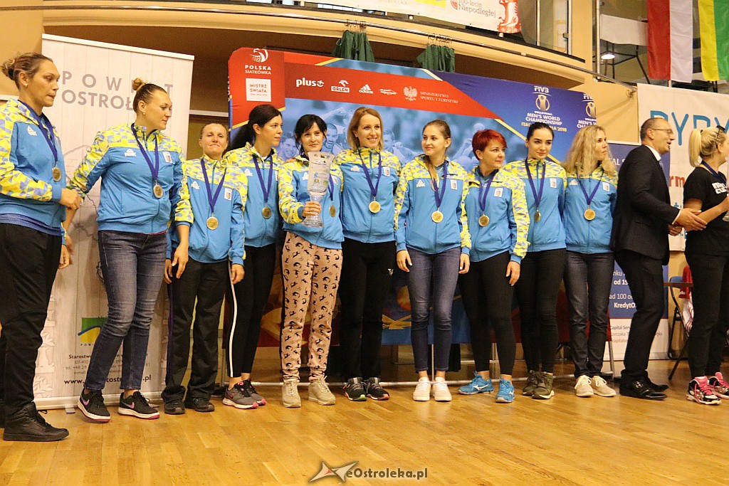 Kurpie Volleyball - drugi dzień turnieju [12.10.2019] - zdjęcie #44 - eOstroleka.pl