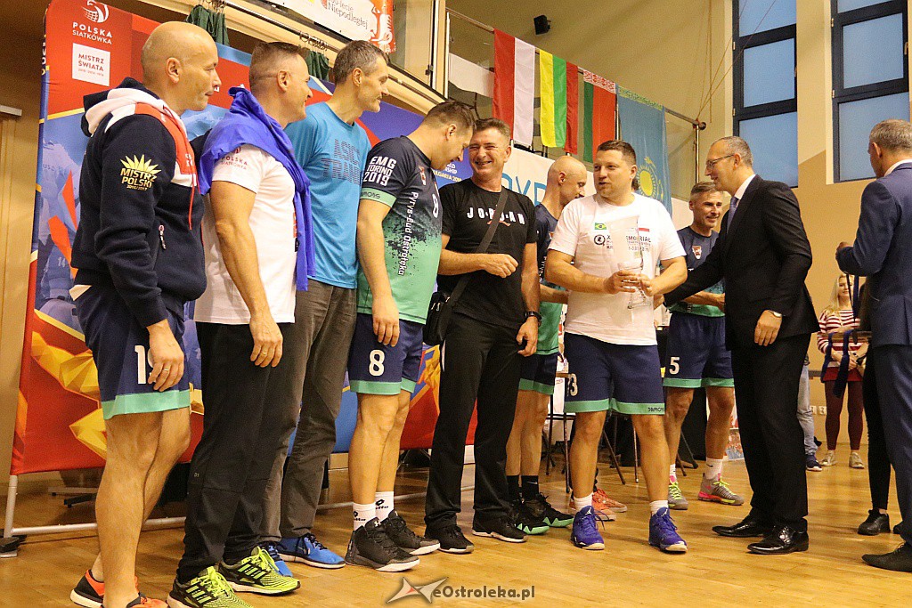 Kurpie Volleyball - drugi dzień turnieju [12.10.2019] - zdjęcie #61 - eOstroleka.pl