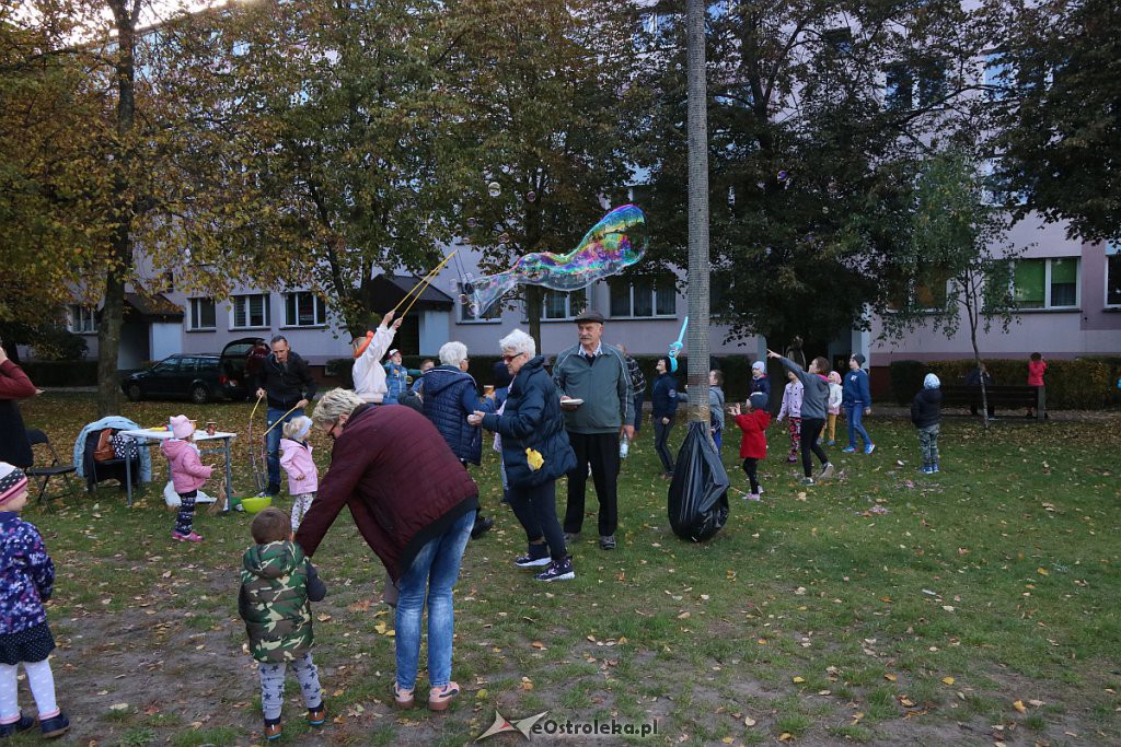 Rodzinne ognisko z Radą Osiedla Starosty Kosa [14.10.2019] - zdjęcie #30 - eOstroleka.pl