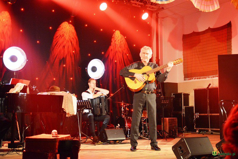 Koncert „Mazowsze w sercu Wolnej Niepodległej” w Kadzidle [15.10.2019] - zdjęcie #25 - eOstroleka.pl