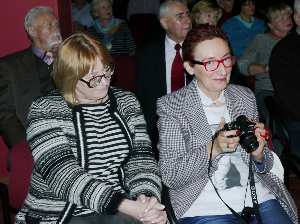 Seniorzy z OUTW w spektaklu z okazji Mazowieckich Dni Techniki [15.10.2019] - zdjęcie #3 - eOstroleka.pl
