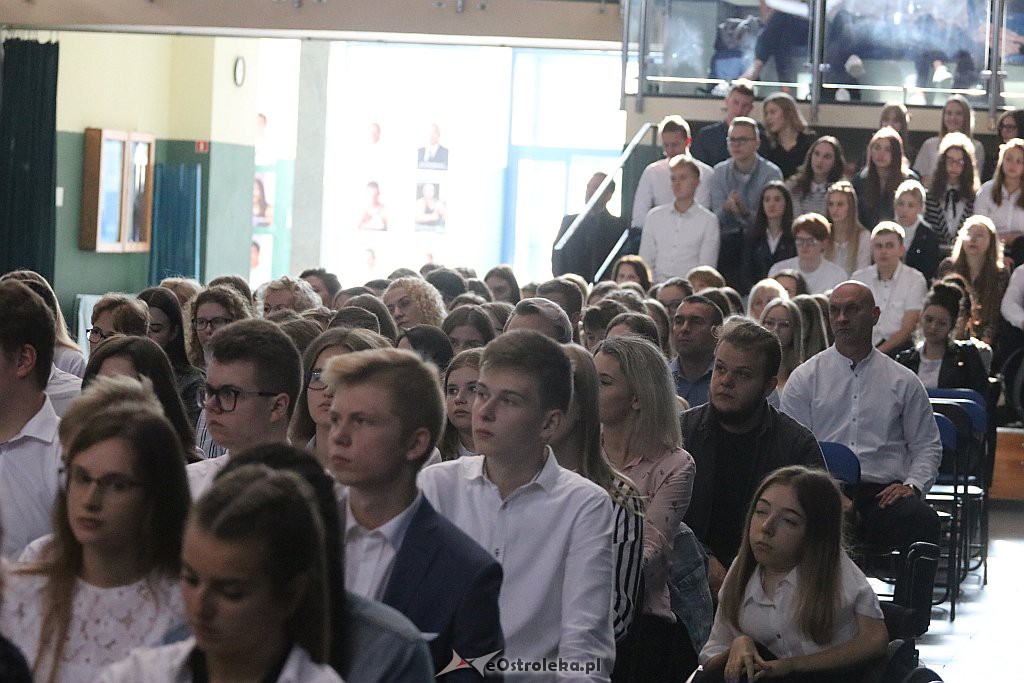 Dzień Edukacji Narodowej w II LO [15.10.2019] - zdjęcie #24 - eOstroleka.pl