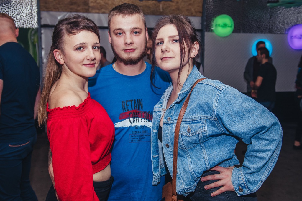 Laserowe Show w Clubie Ibiza Zalesie [16.10.2019] - zdjęcie #11 - eOstroleka.pl