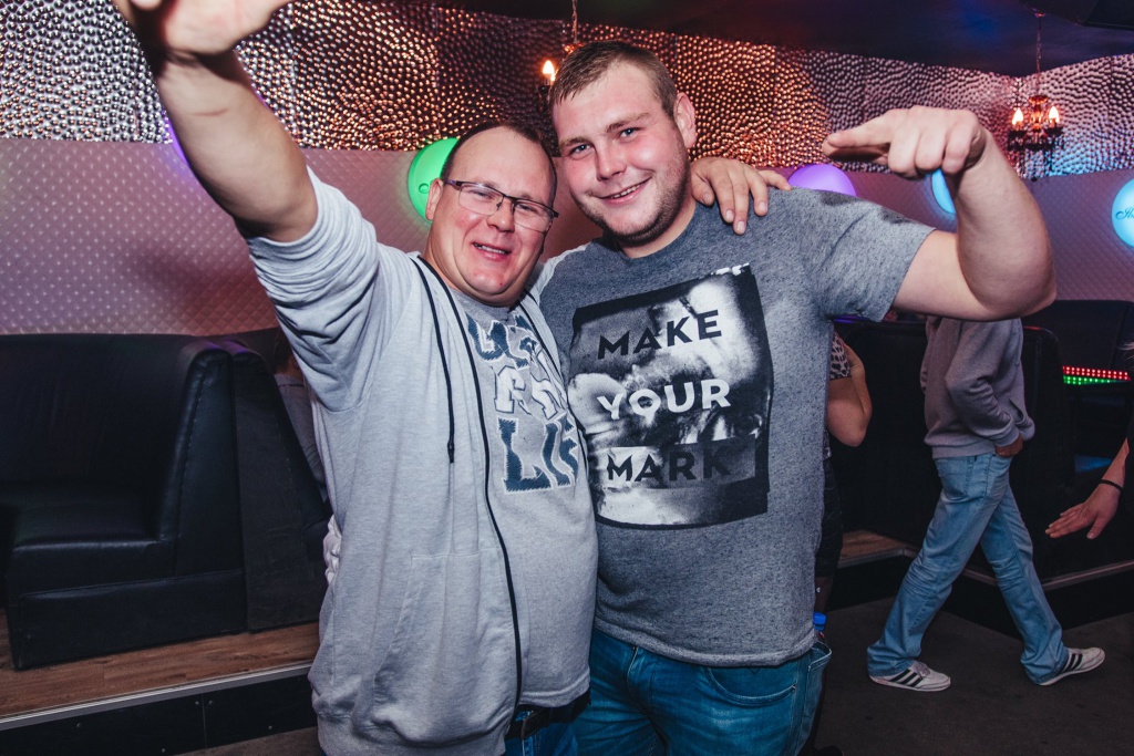Laserowe Show w Clubie Ibiza Zalesie [16.10.2019] - zdjęcie #27 - eOstroleka.pl