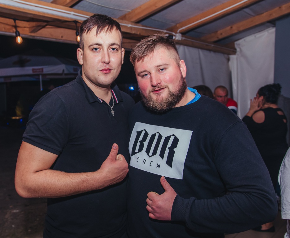 Laserowe Show w Clubie Ibiza Zalesie [16.10.2019] - zdjęcie #2 - eOstroleka.pl
