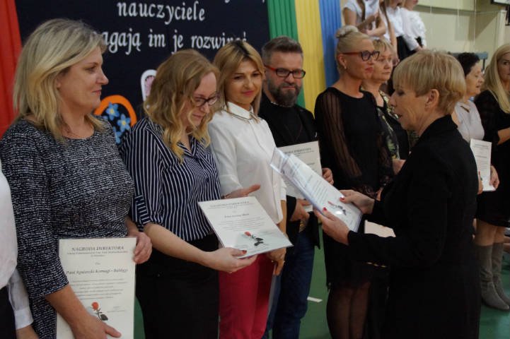 Dzień Edukacji Narodowej w ostrołęckiej „piątce” [14.10.2019] - zdjęcie #7 - eOstroleka.pl