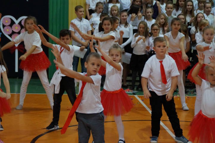 Dzień Edukacji Narodowej w ostrołęckiej „piątce” [14.10.2019] - zdjęcie #96 - eOstroleka.pl