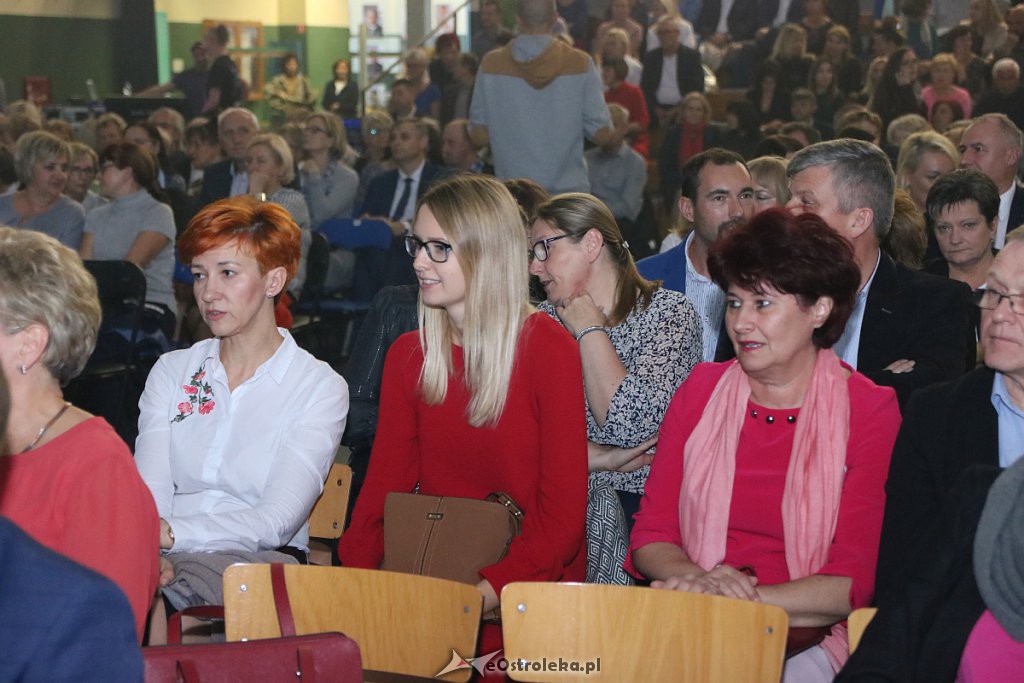 Koncertowy Dzień Nauczyciela [17.10.2019] - zdjęcie #3 - eOstroleka.pl