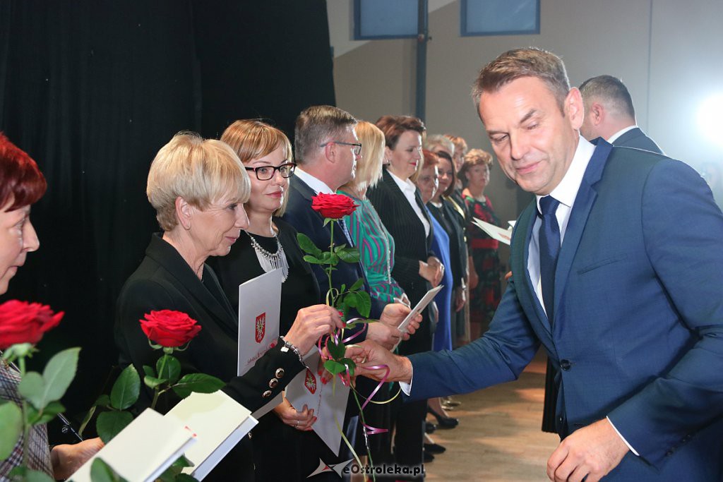 Koncertowy Dzień Nauczyciela [17.10.2019] - zdjęcie #79 - eOstroleka.pl
