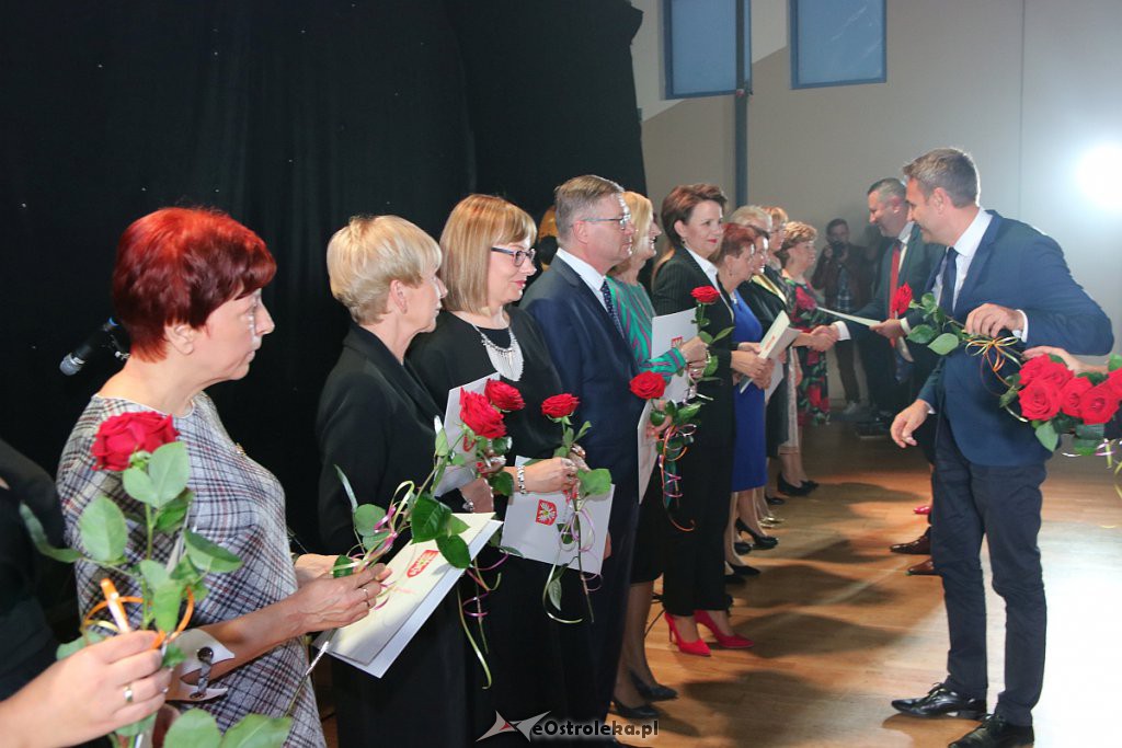 Koncertowy Dzień Nauczyciela [17.10.2019] - zdjęcie #73 - eOstroleka.pl