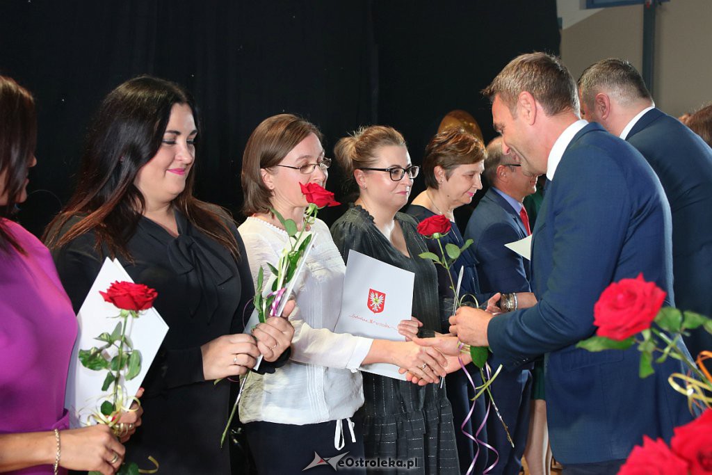 Koncertowy Dzień Nauczyciela [17.10.2019] - zdjęcie #56 - eOstroleka.pl