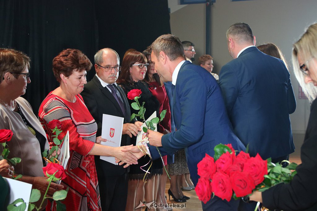 Koncertowy Dzień Nauczyciela [17.10.2019] - zdjęcie #39 - eOstroleka.pl
