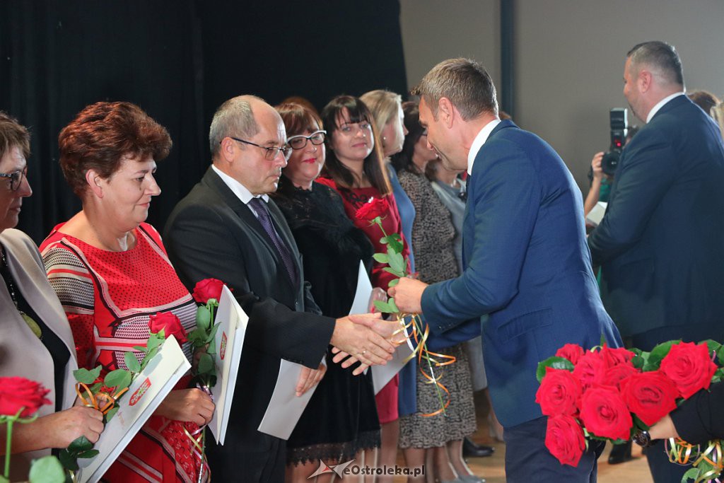 Koncertowy Dzień Nauczyciela [17.10.2019] - zdjęcie #38 - eOstroleka.pl