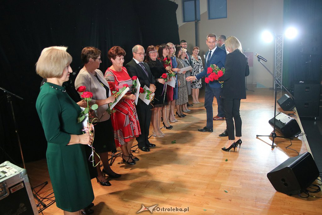 Koncertowy Dzień Nauczyciela [17.10.2019] - zdjęcie #35 - eOstroleka.pl