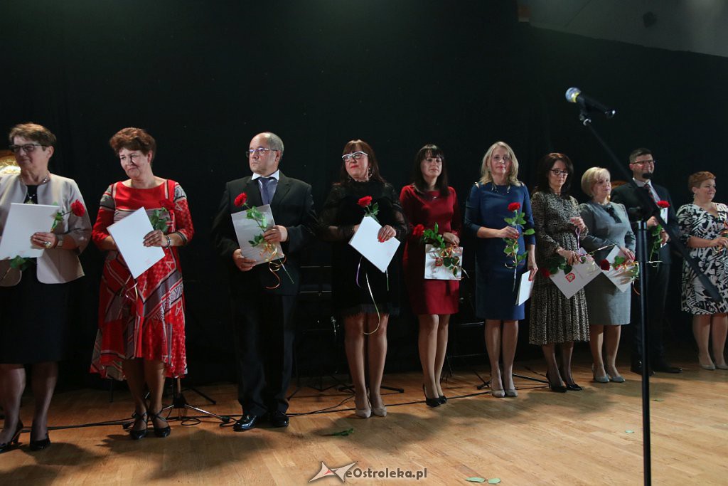 Koncertowy Dzień Nauczyciela [17.10.2019] - zdjęcie #29 - eOstroleka.pl