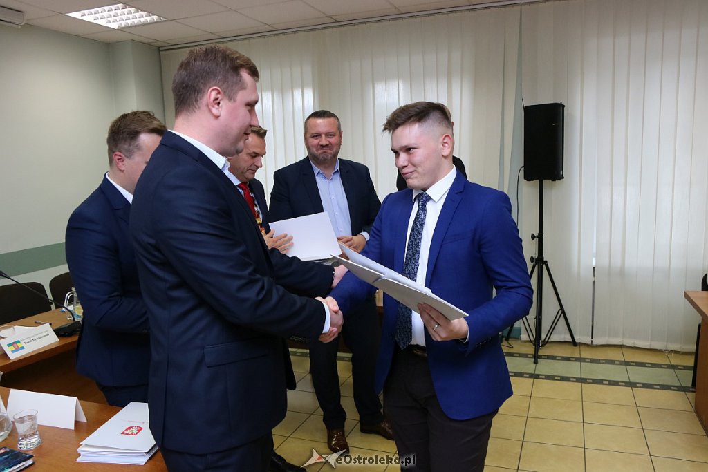 I sesja Młodzieżowej Rady Miasta w Ostrołęce [18.10.2019] - zdjęcie #47 - eOstroleka.pl