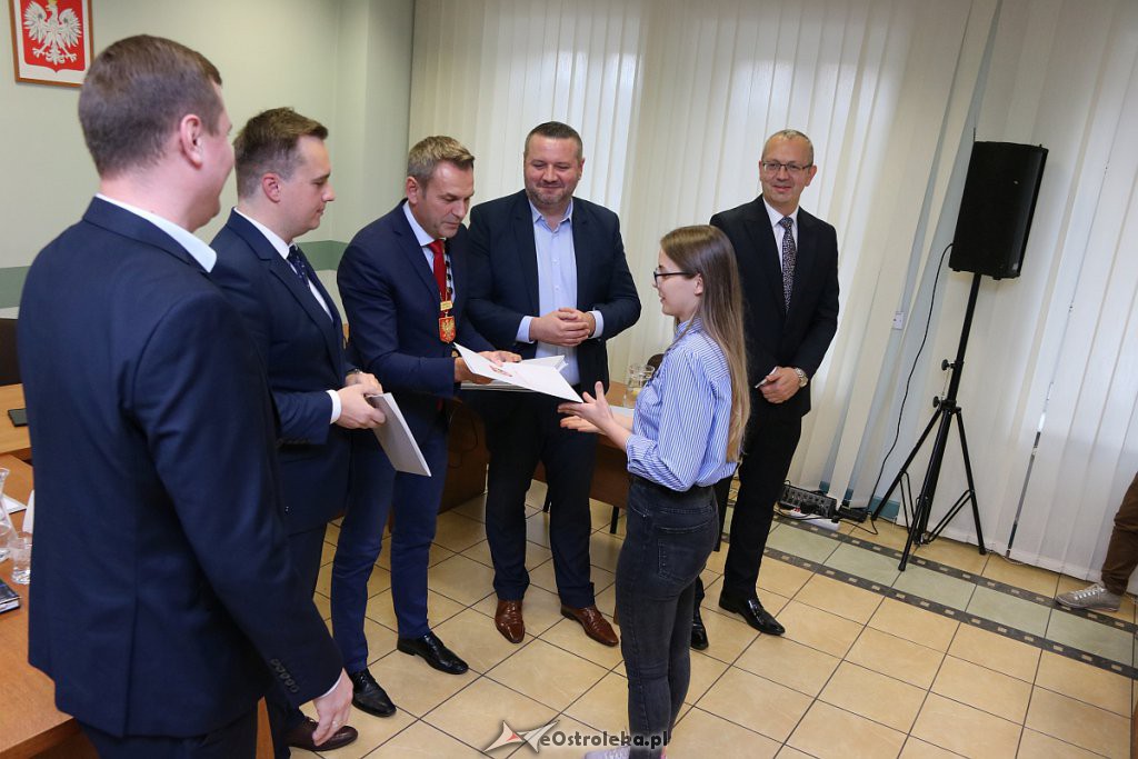 I sesja Młodzieżowej Rady Miasta w Ostrołęce [18.10.2019] - zdjęcie #68 - eOstroleka.pl