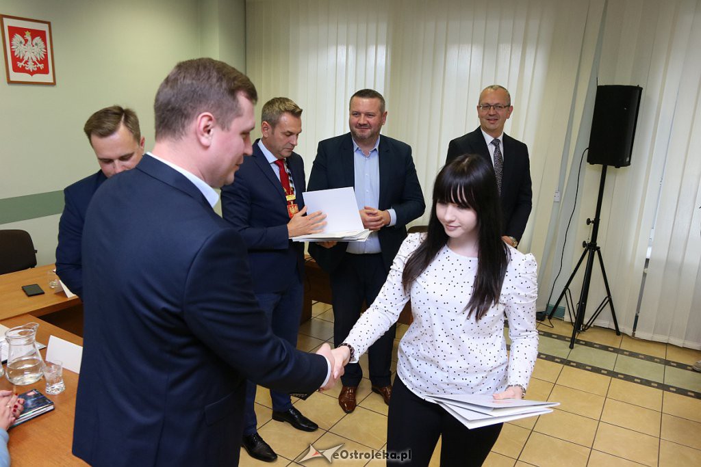 I sesja Młodzieżowej Rady Miasta w Ostrołęce [18.10.2019] - zdjęcie #36 - eOstroleka.pl