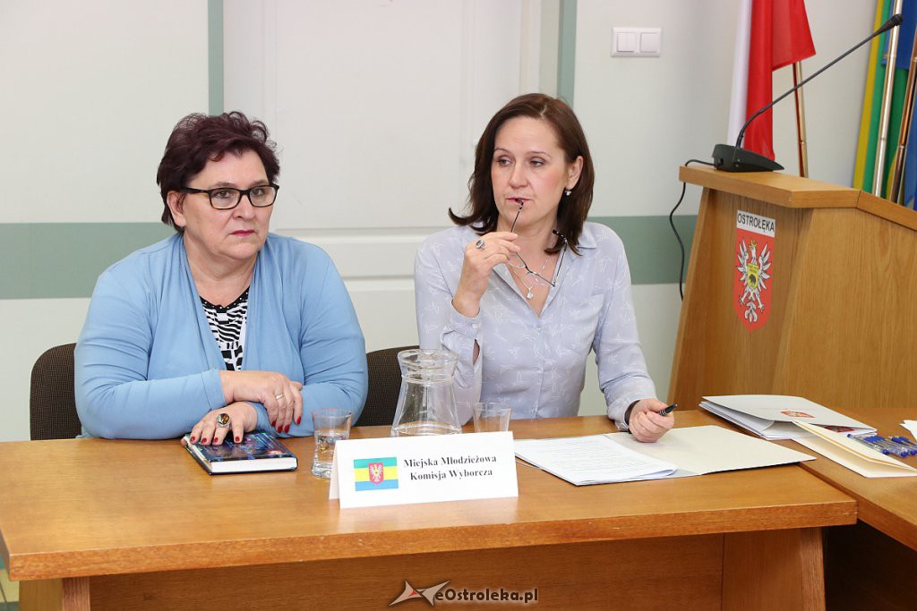 I sesja Młodzieżowej Rady Miasta w Ostrołęce [18.10.2019] - zdjęcie #13 - eOstroleka.pl