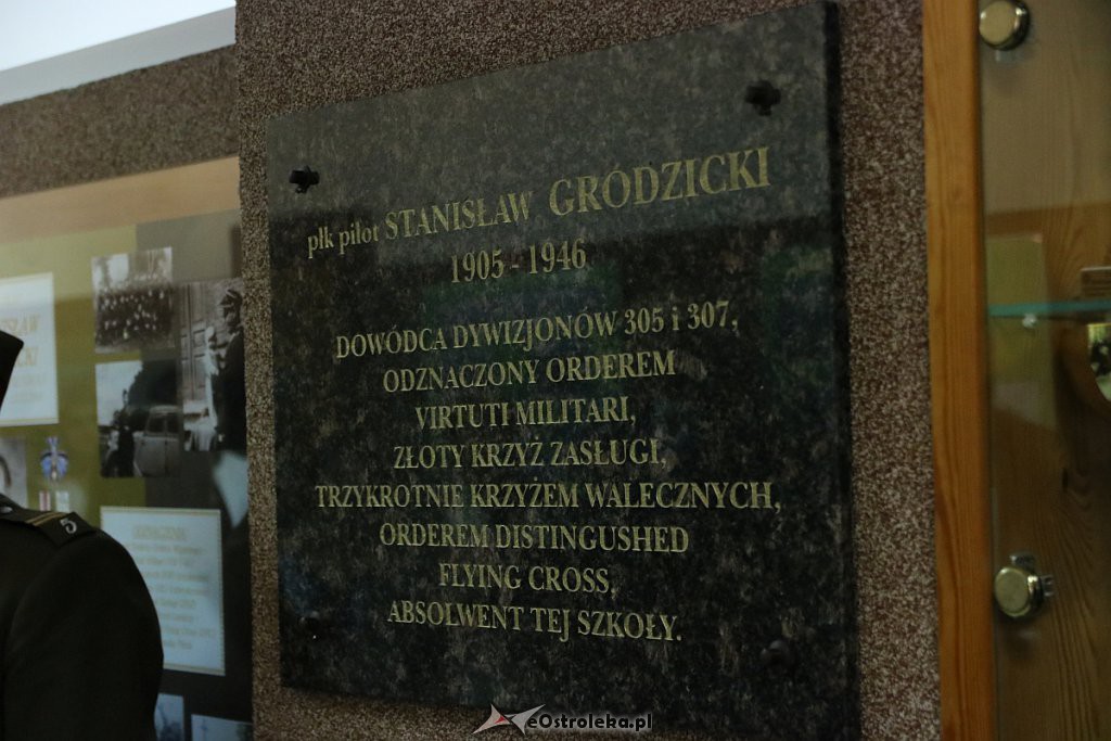 Absolwent-bohater – pułkownik pilot Stanisław Grodzicki ma swoje miejsce w „trójce” [22.10.2019] - zdjęcie #121 - eOstroleka.pl