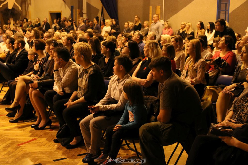 Pasowanie na ucznia w SP nr 10 [22.10.2019] - zdjęcie #222 - eOstroleka.pl