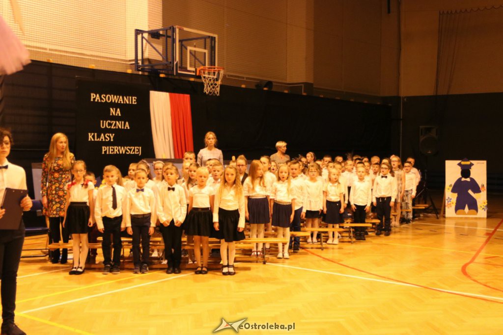 Pasowanie na ucznia w SP nr 10 [22.10.2019] - zdjęcie #163 - eOstroleka.pl