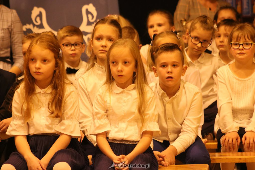 Pasowanie na ucznia w SP nr 10 [22.10.2019] - zdjęcie #139 - eOstroleka.pl