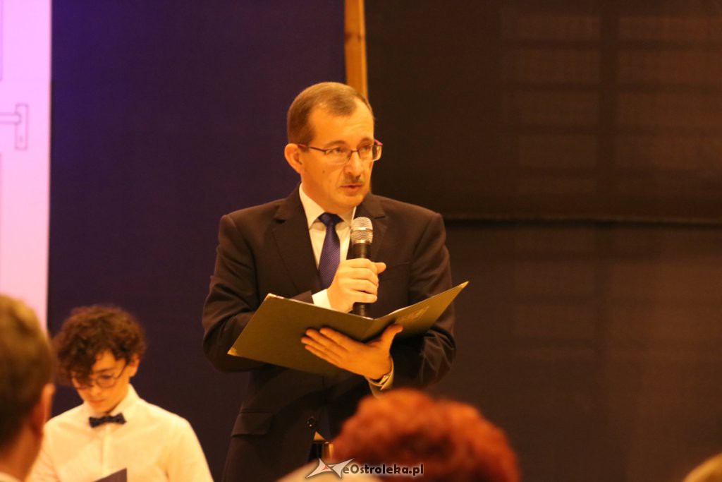 Pasowanie na ucznia w SP nr 10 [22.10.2019] - zdjęcie #119 - eOstroleka.pl