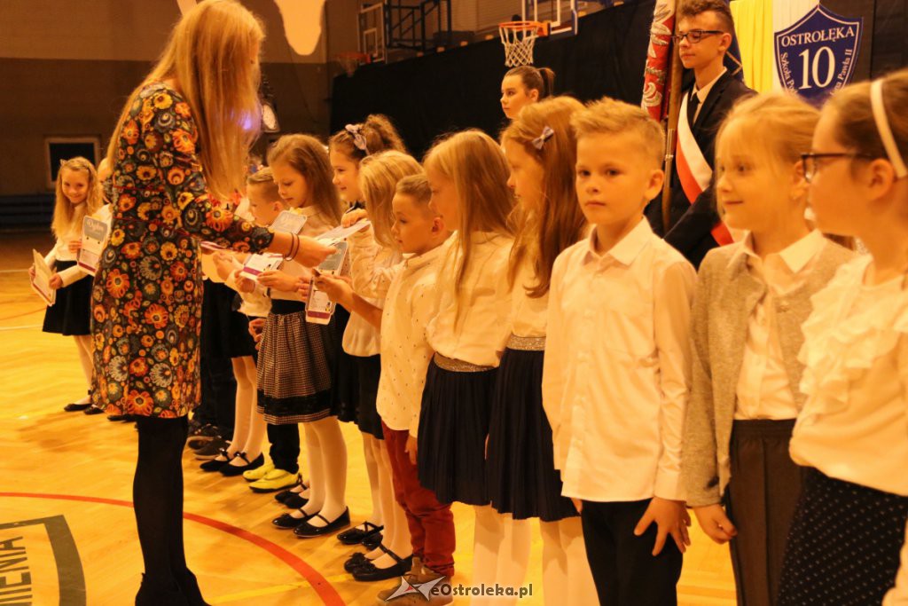 Pasowanie na ucznia w SP nr 10 [22.10.2019] - zdjęcie #30 - eOstroleka.pl