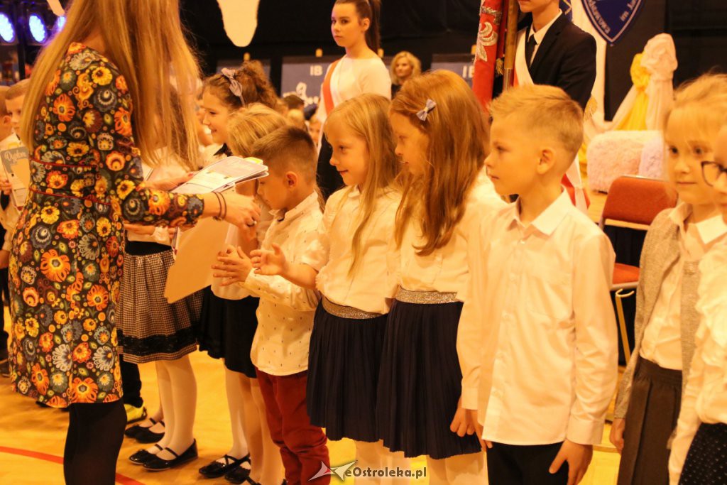 Pasowanie na ucznia w SP nr 10 [22.10.2019] - zdjęcie #29 - eOstroleka.pl